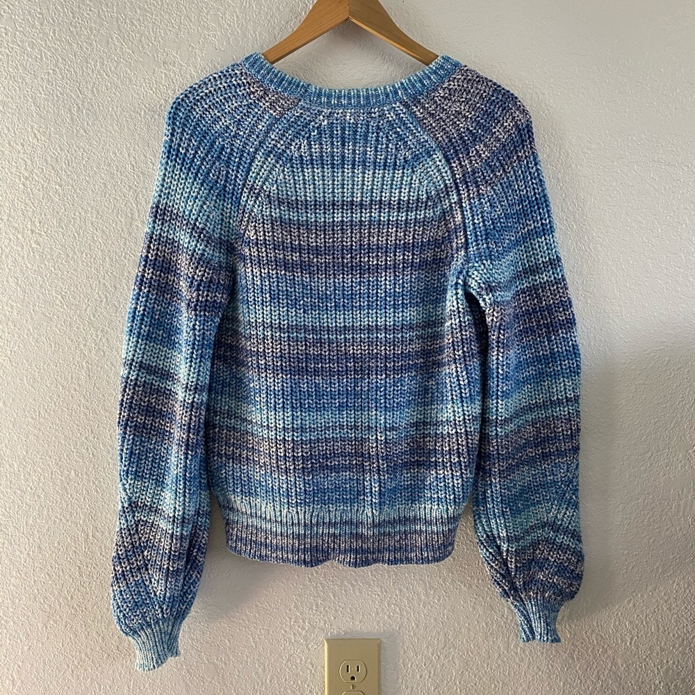 Banana Republic Blue and Gray Crew Neck Sweater - Picture 5 of 5